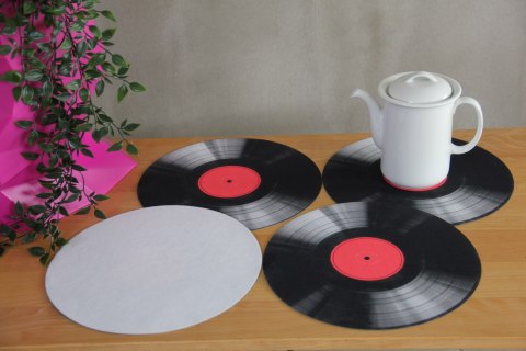 Zestaw podkładek na stół okrągłych 4D - VINYL