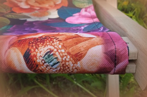 Leżak z drewnianym stelażem Enigma